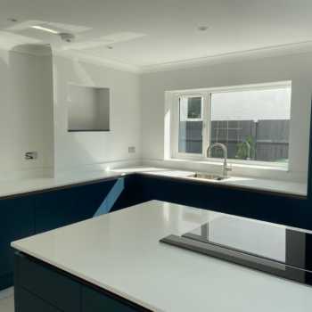 Blue Copper Kitchen Image 5