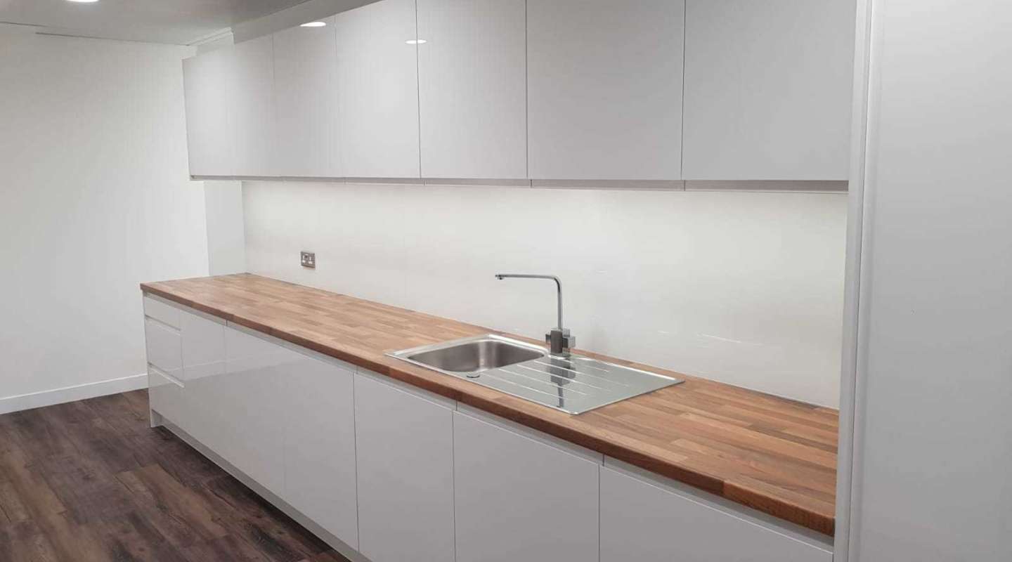 Swr White Kitchens 19